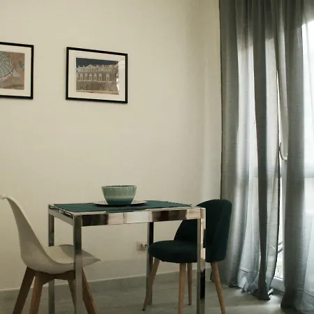 Clever House 公寓
