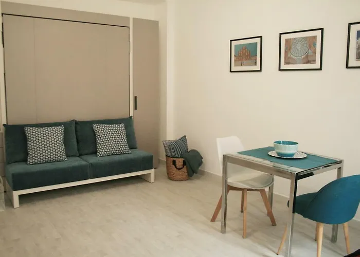 Clever House Apartament